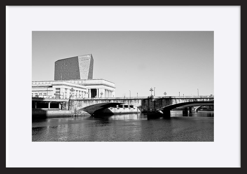 paper_frame